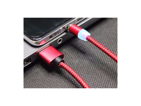 數據線廠家為你分析布藝編織磁吸數據線的優點